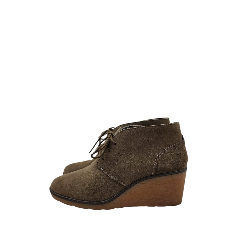 Collection by Clarks Women's Suede Lace Up Wedge Booties - 8